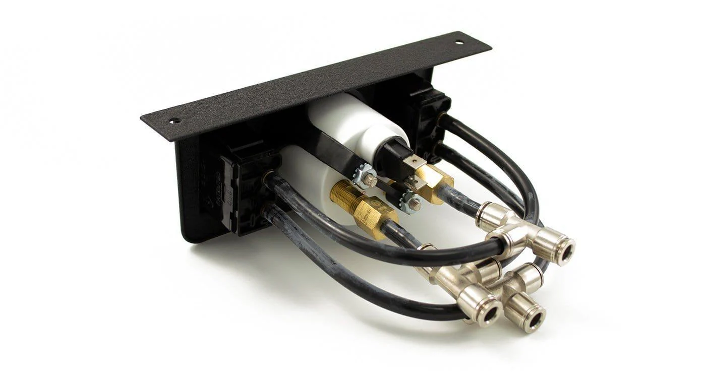 Air Lift Dual Needle Gauge Panel with Dual Paddle Switches [26229] - Image 3