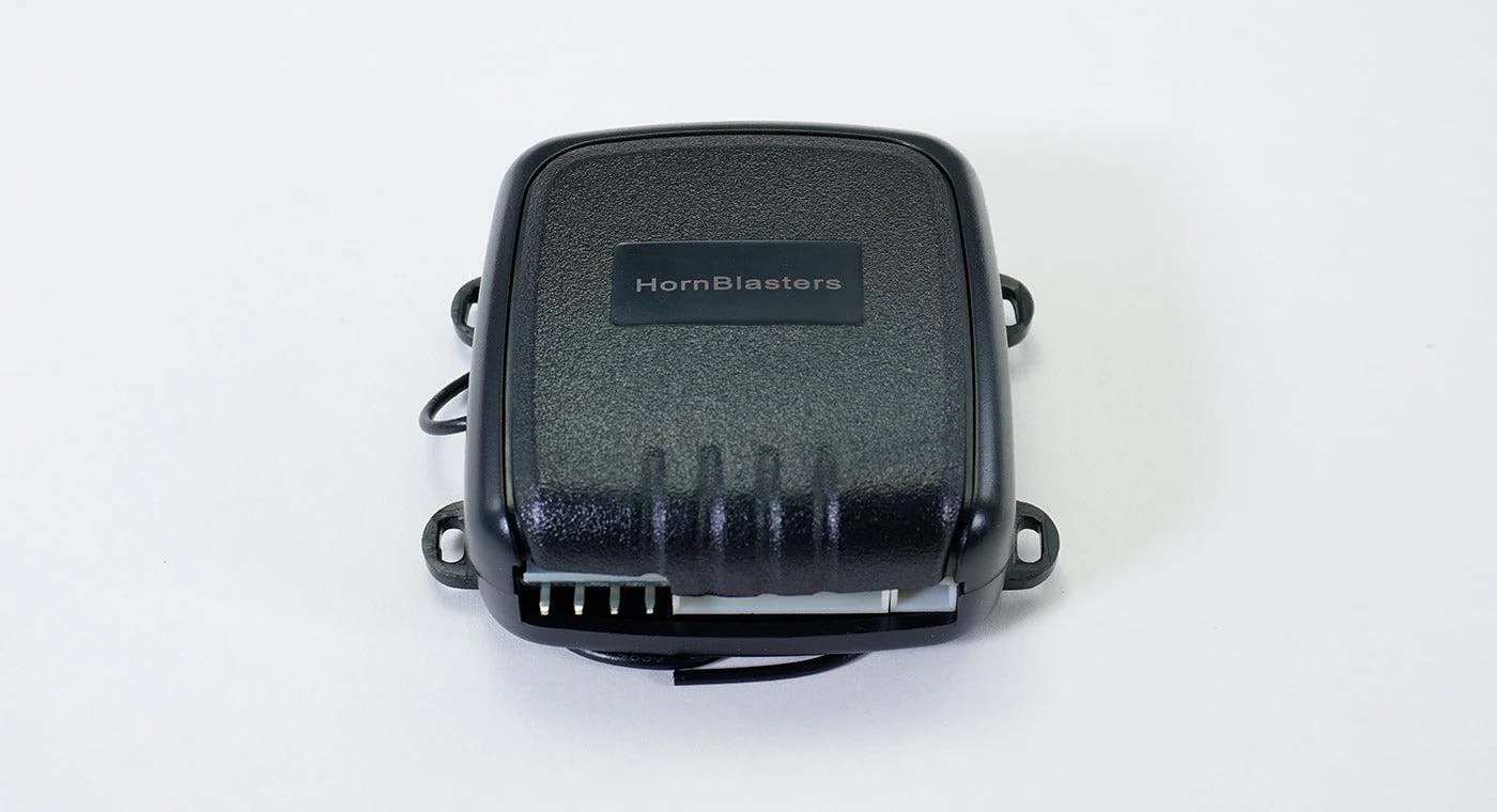 HornBlasters 4 Channel Car Alarm with Flip Remote - Image 4